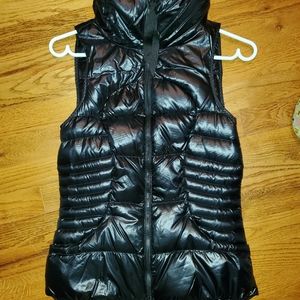 LULULEMON down vest